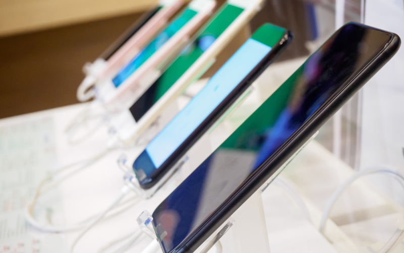 Choosing a new smartphone with help from Tuckersmith Communications